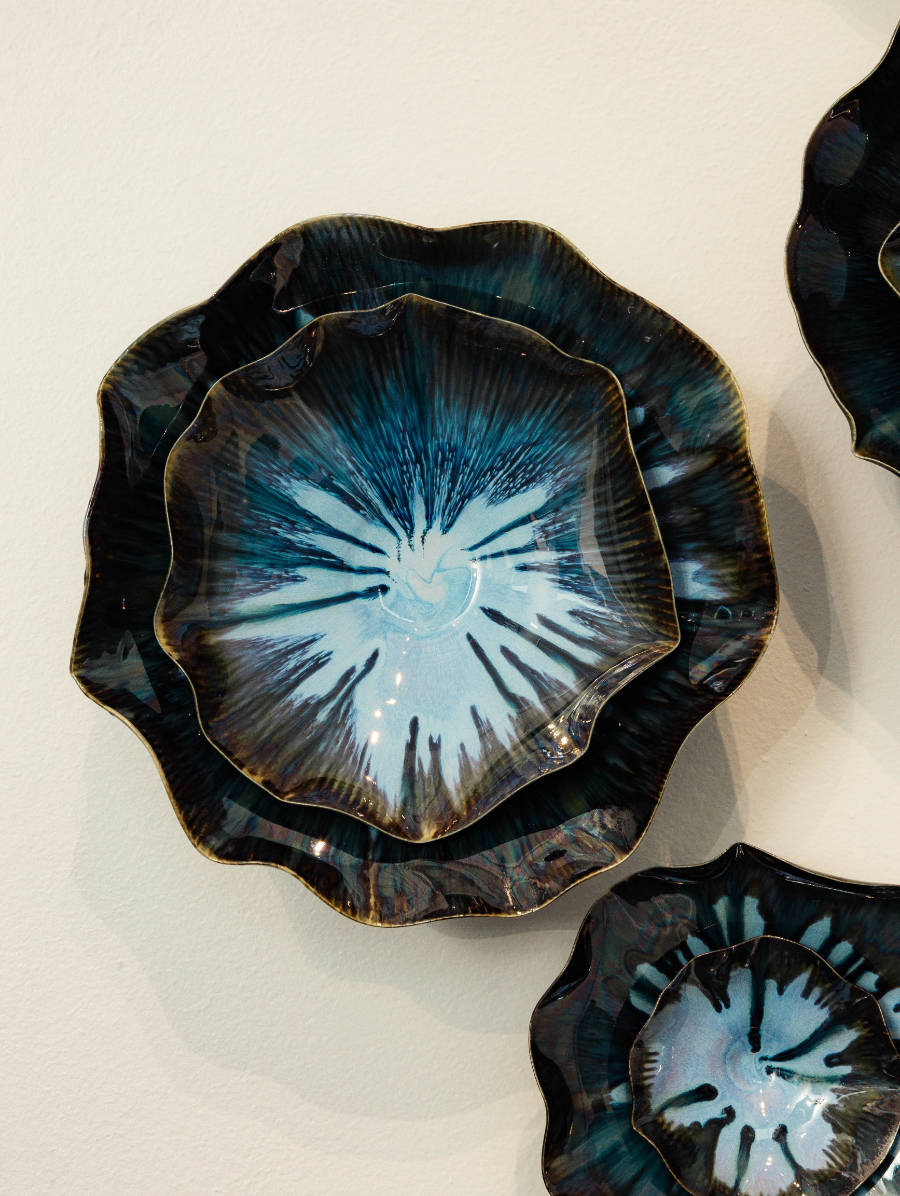 Details of El Cielo by Lucrecia Waggoner | Porcelain Artist