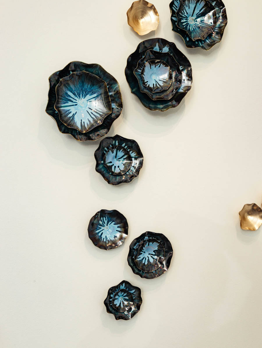 Details of El Cielo by Lucrecia Waggoner | Porcelain Artist